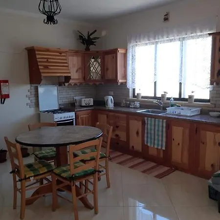 ベッド・アンド・ブレックファスト タルマルガ B＆b Qala