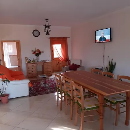 タルマルガ B＆b Qala