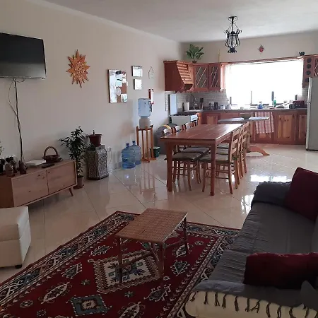 Nocleg ze śniadaniem Tal-marga 2*