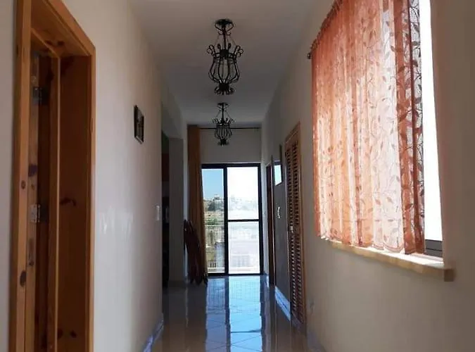 Tal-marga Bed & Breakfast 3*